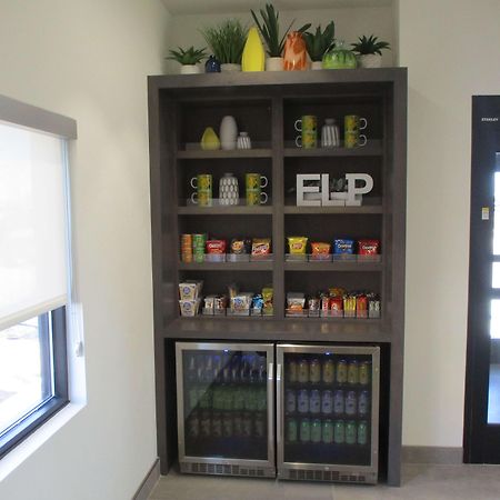 Best Western El Paso Airport Entrada Hotel Interno foto